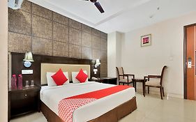 Oyo 12384 Hotel Serene Majestic