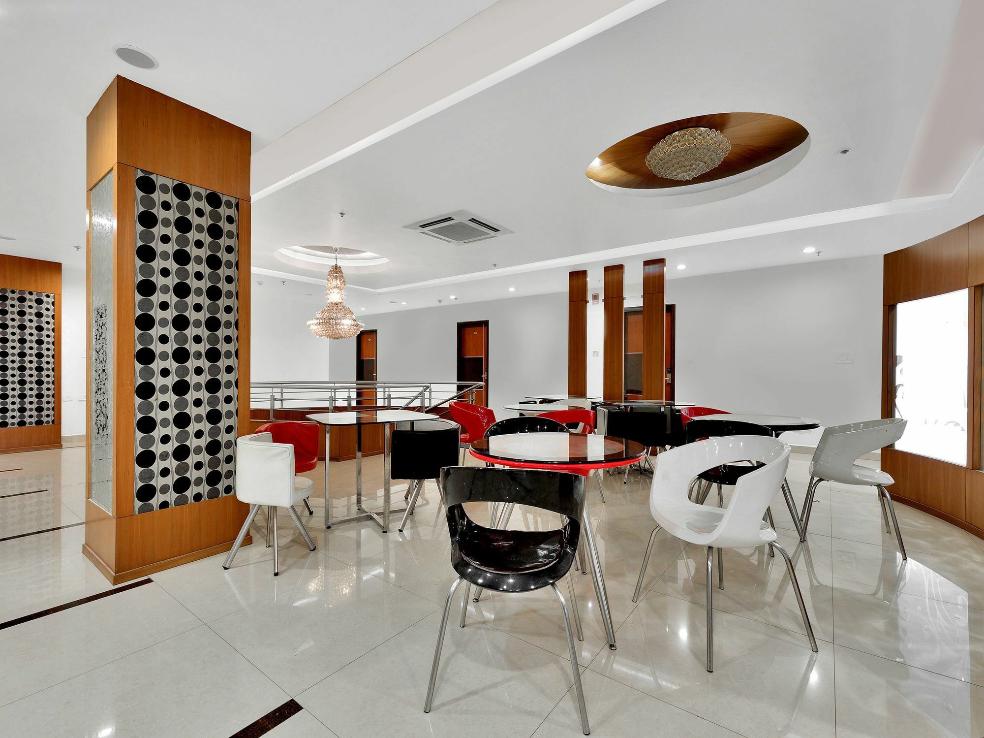 Oyo 12384 Hotel Serene Majestic Hyderabad Exterior photo